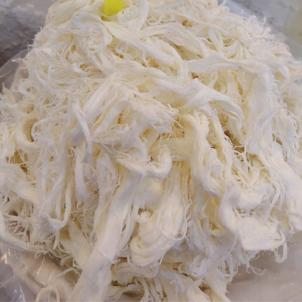 Az Tuzlu Taze Köy Çeçil Peyniri  1 Kg 